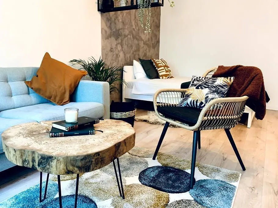 Appartamento Heart Of The City - Modern Studio With Balcony Bucarest